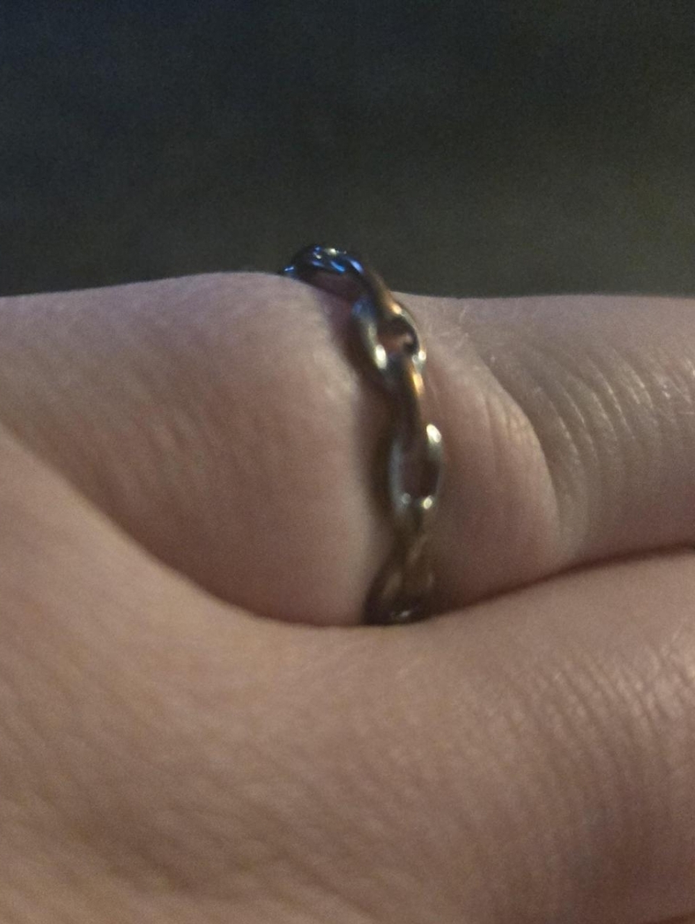 Chain Link Ring - Picture 2 of 4